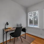 Luxury Two Story 2-Bedroom & Office Near West Hollywood